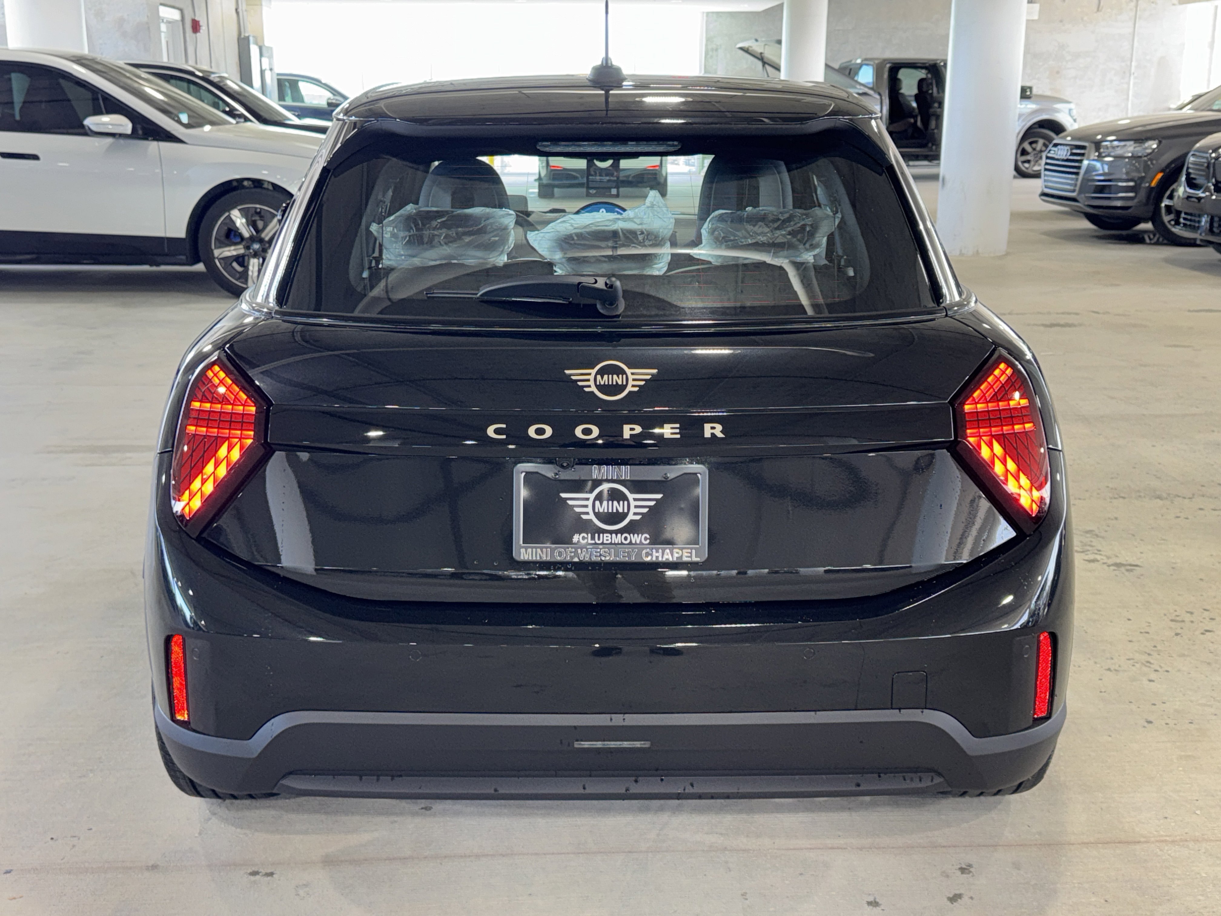 2026 MINI Hardtop 4 Door - Photo 6