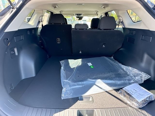 New 2026 Steel Gray Kia LX image 26