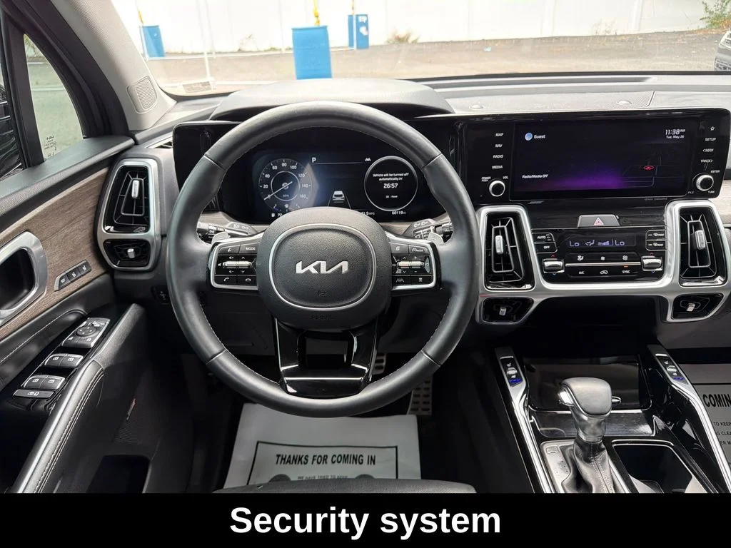 Used 2022 Everlasting Silver Kia X-Line SX Prestige image 17