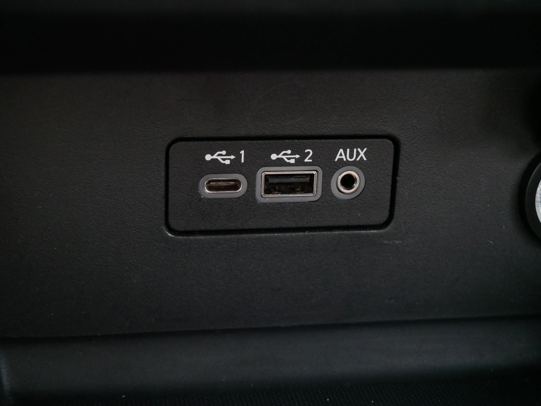 2025 Nissan Altima SV - Photo 28