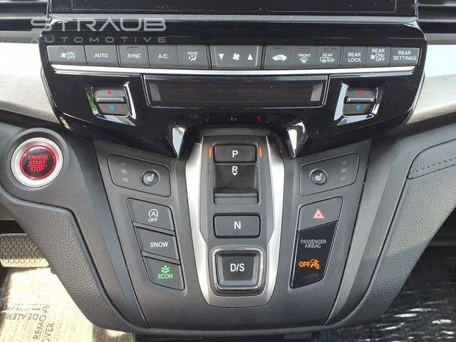 Used 2025 Solar Silver Metallic Honda EX-L image 14