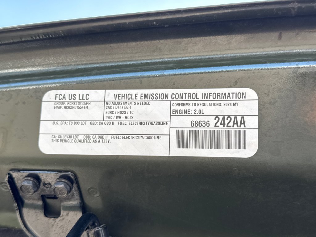 Used 2024 Green Clearcoat Jeep Sport S 4xe image 12