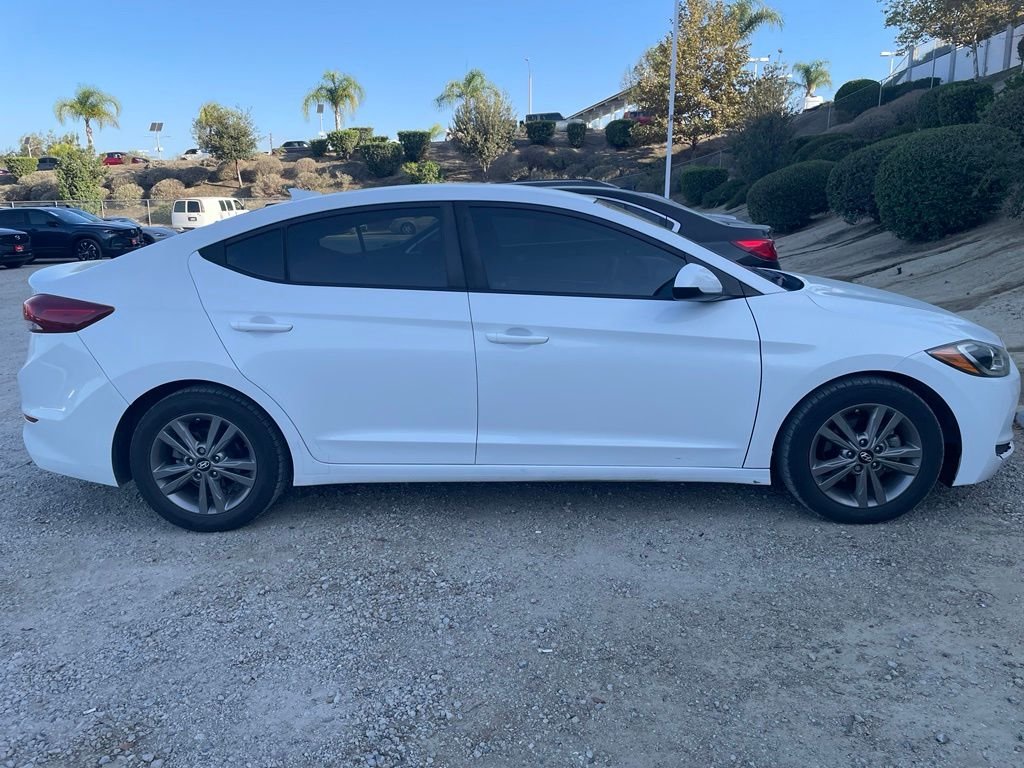 Used 2018 Quartz White Pearl Hyundai SEL image 10