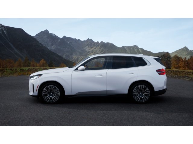 New 2026 Mineral White Metallic BMW 30 xDrive image 4
