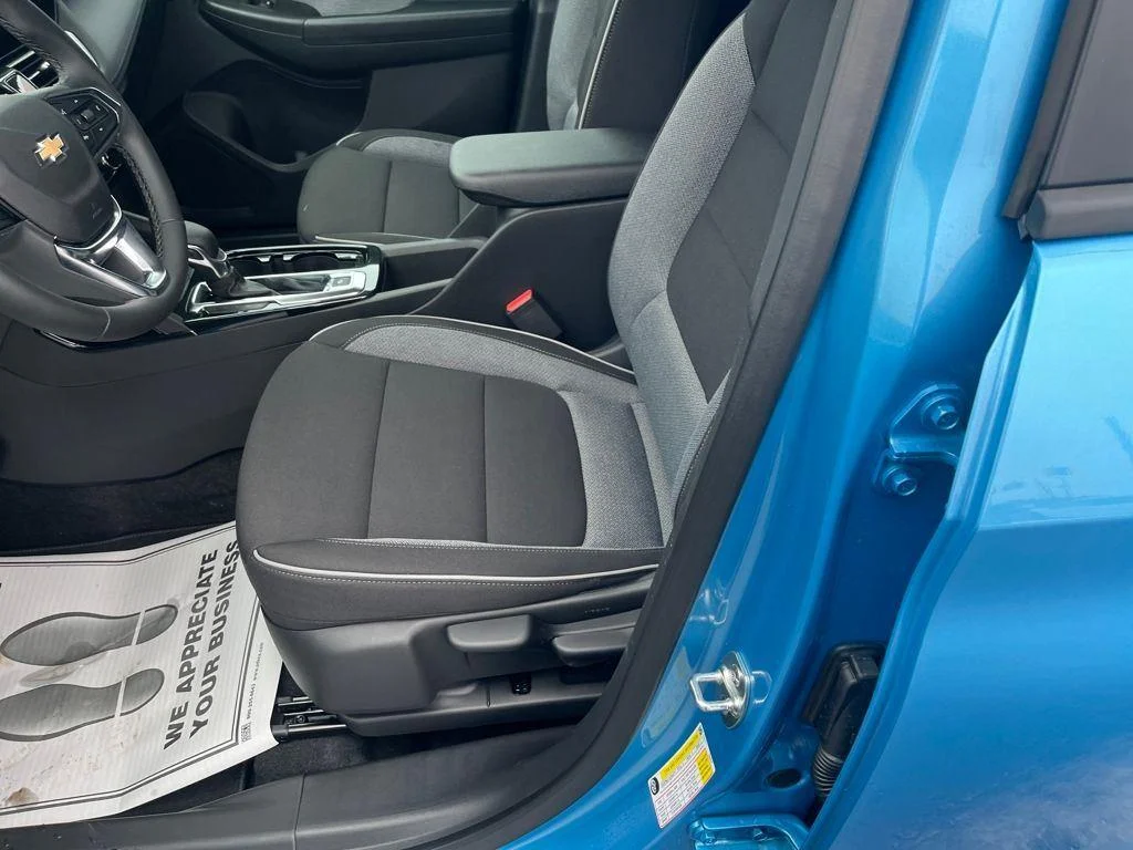 New 2026 Marina Blue Metallic Chevrolet LT image 19