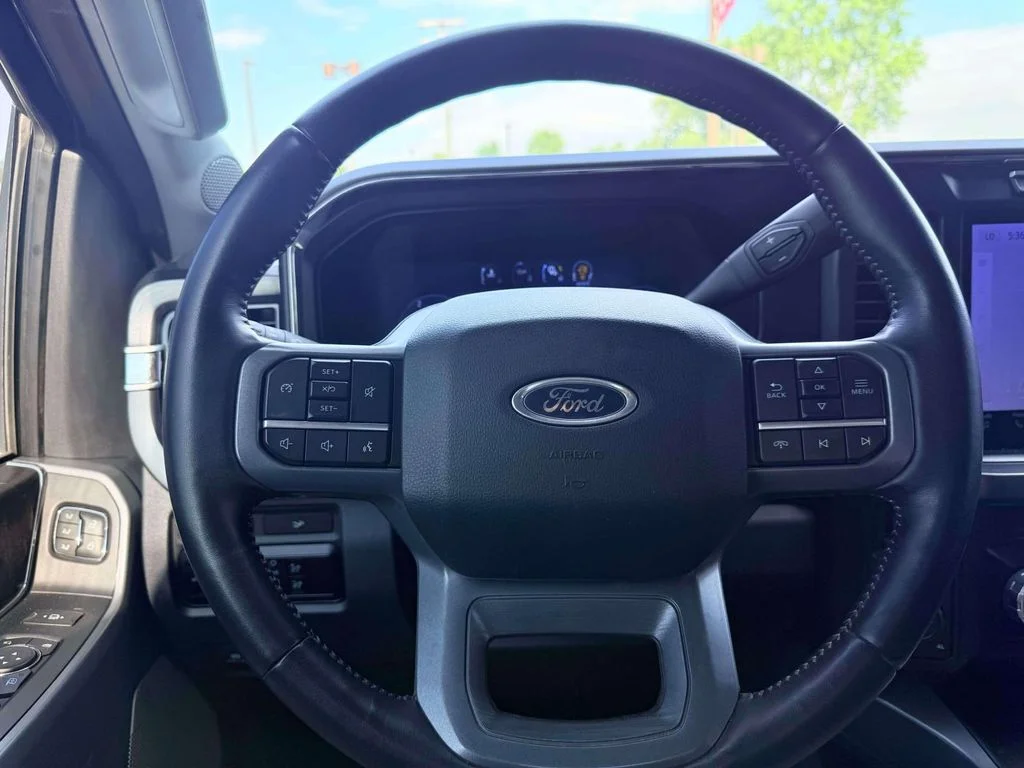 Used 2024 Gray Ford Lariat image 17