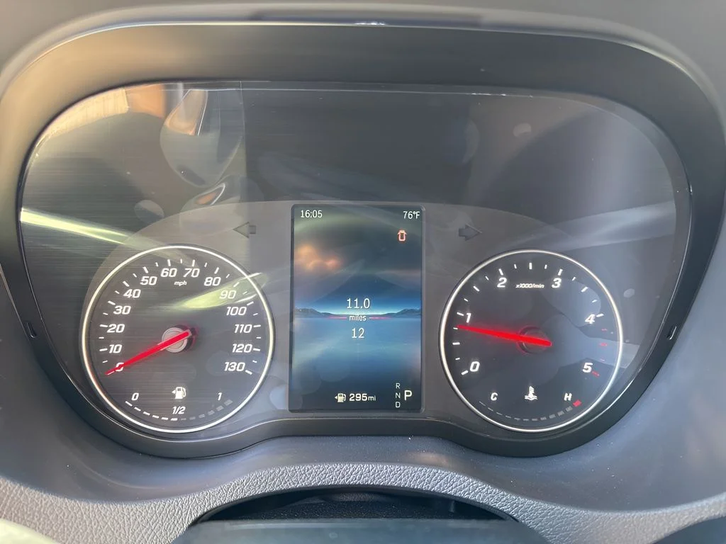 Used 2025 White Mercedes-Benz Cargo 170 WB image 18