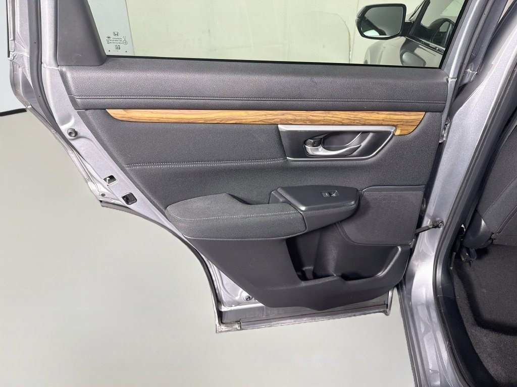 Used 2017 Lunar Silver Metallic Honda EX image 22