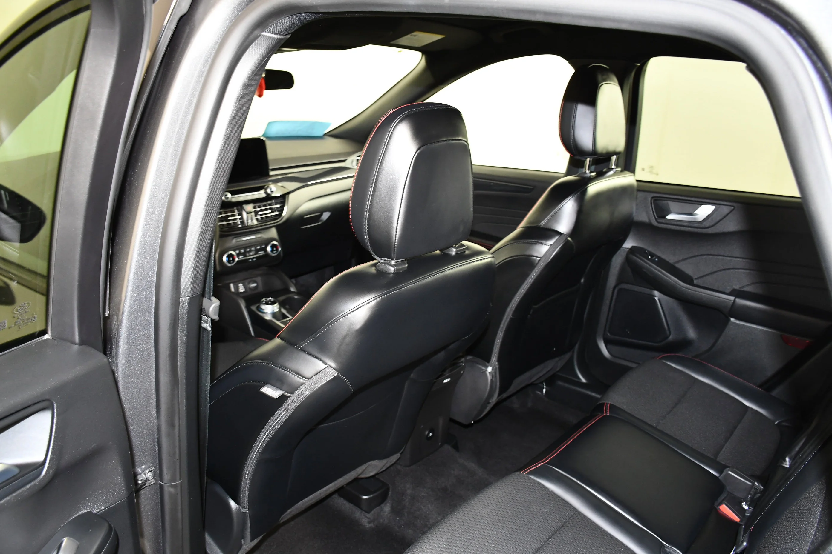 Used 2025 Gray Metallic Ford ST-Line image 45