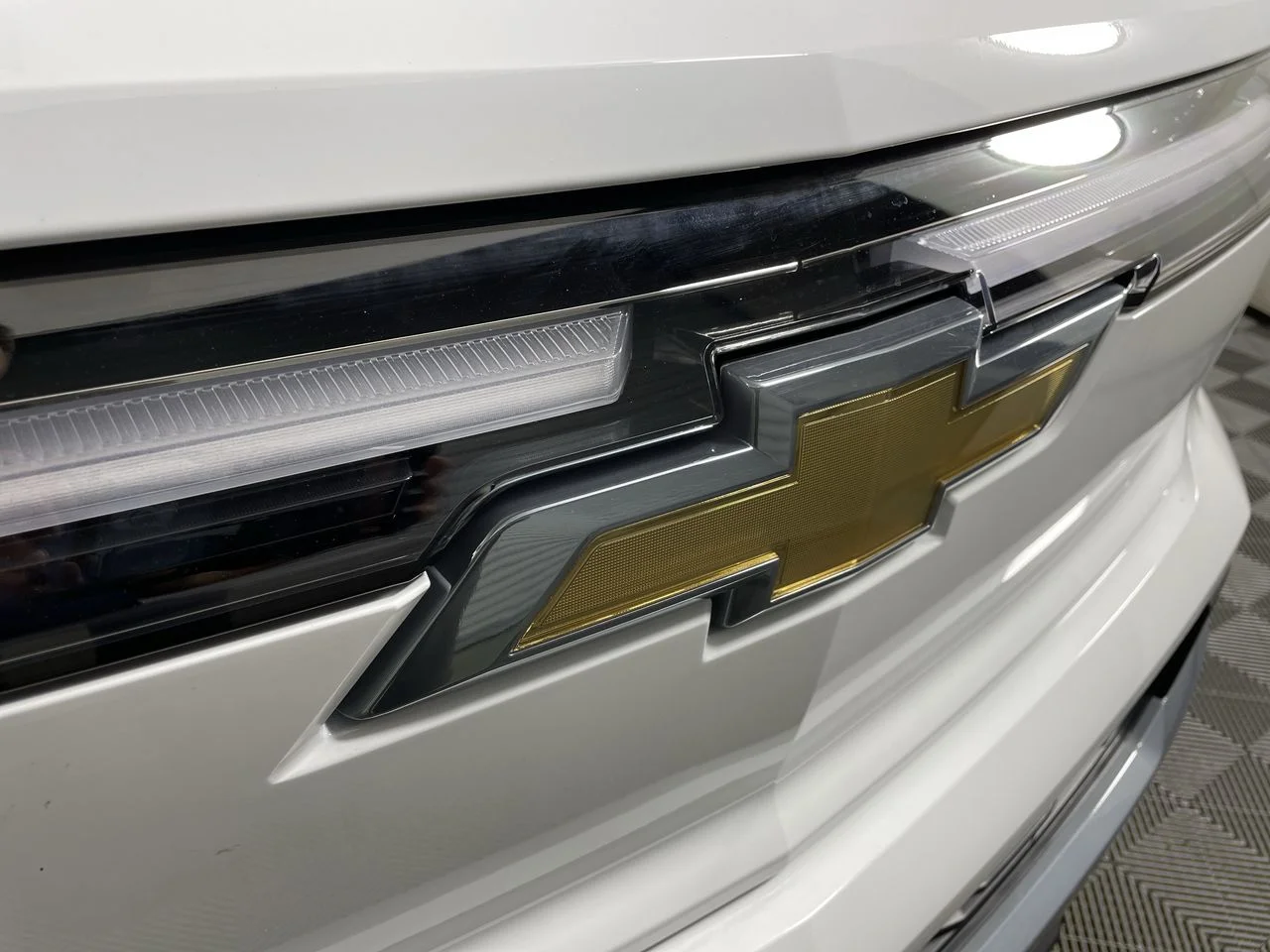 2025 Chevrolet Silverado EV LT - Photo 90