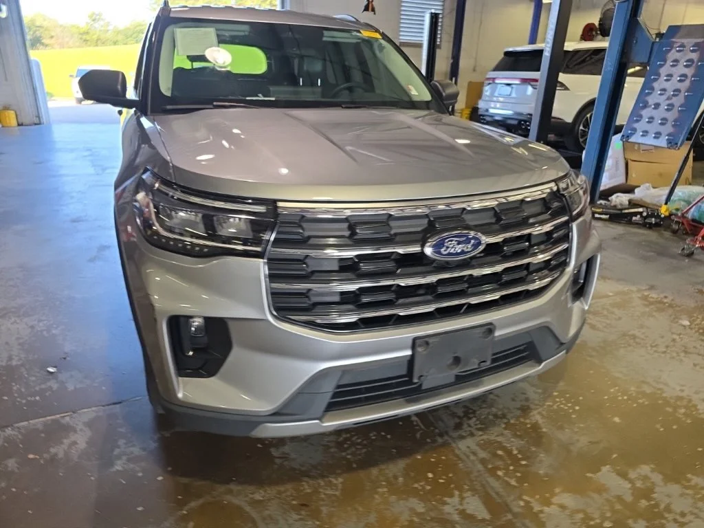 Used 2025 Silver Ford Active image 8