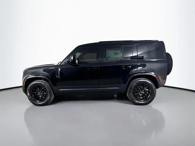 Used 2025 Black Land Rover S image 8