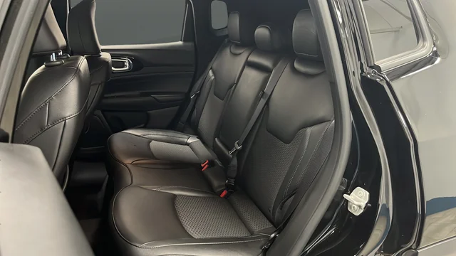 Used 2025 Diamond Black Jeep Latitude image 22