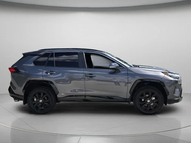 Used 2024 Gray Toyota SE image 4