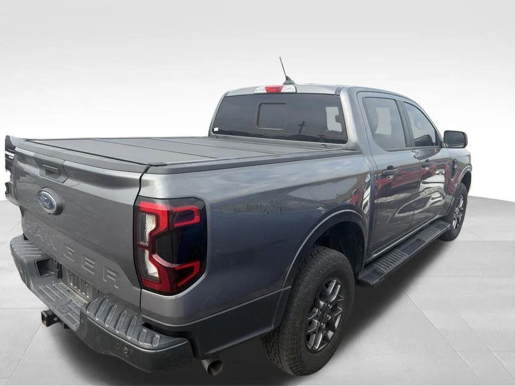 Used 2024 Gray Ford XLT image 30