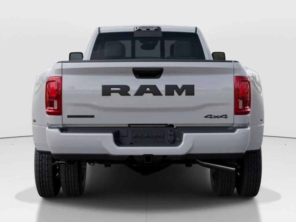 New 2026 Bright White Clear-Coat Exterior Paint RAM Big Horn image 8