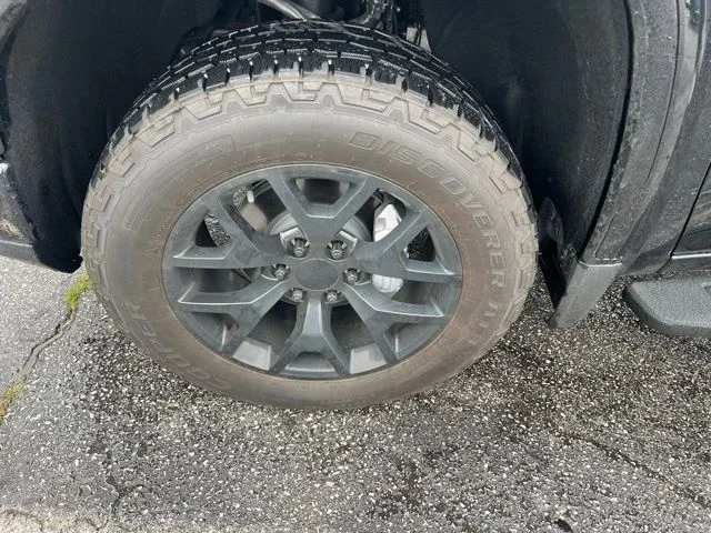 Used 2026 Black GMC AT4 image 15