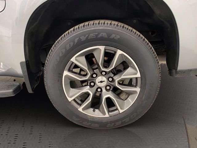 Used 2023 Gray Chevrolet RST image 38