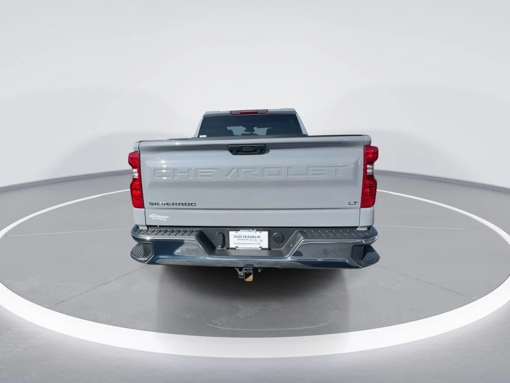 Used 2024 Gray Chevrolet LT image 7