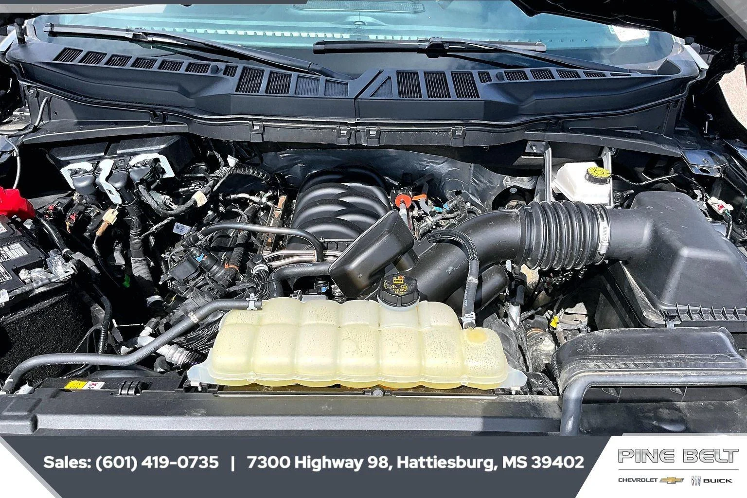 Used 2025 Carbonized Gray Ford XLT image 8