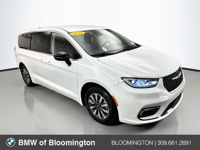 2024 Chrysler Pacifica