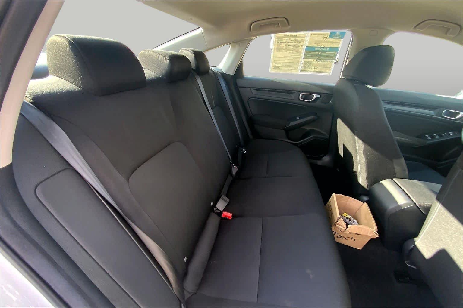 Used 2026 Platinum White Pearl Honda LX image 18