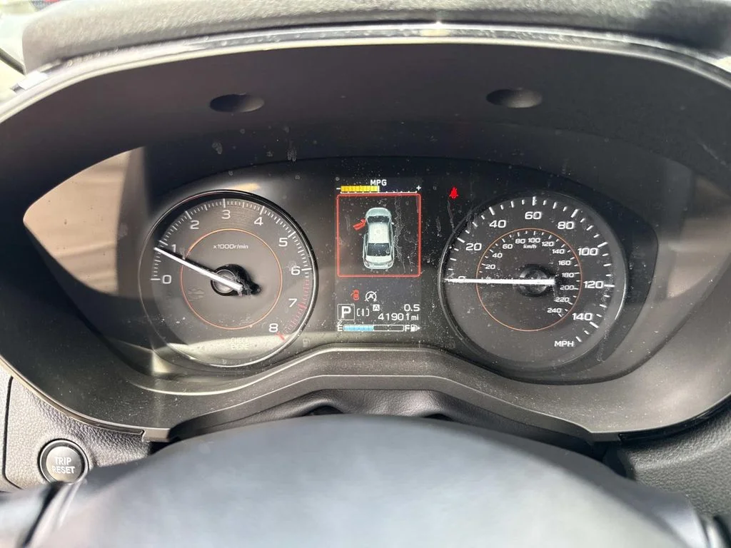 Used 2023 White Subaru Base image 36