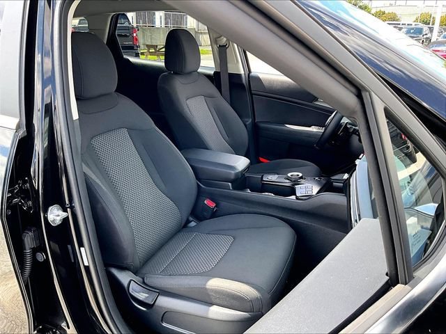 Used 2026 Black Kia LX image 11