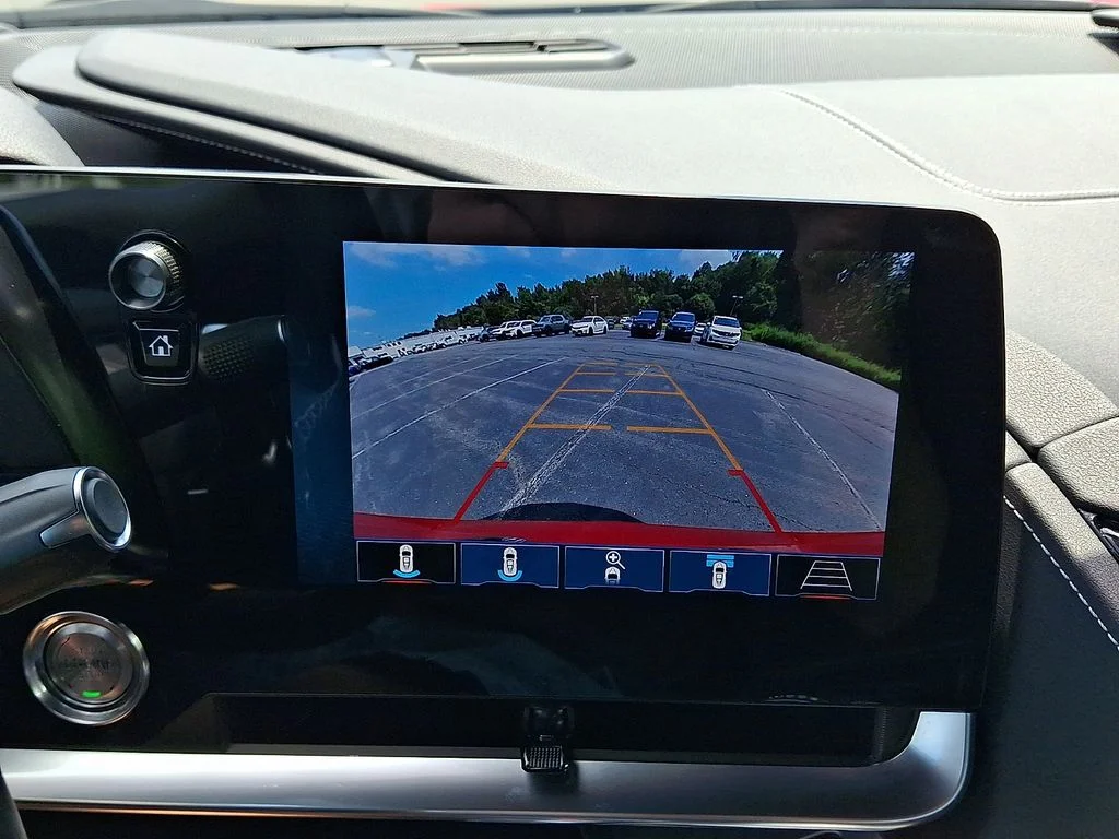 2024 Chevrolet Corvette 2LT - Photo 17