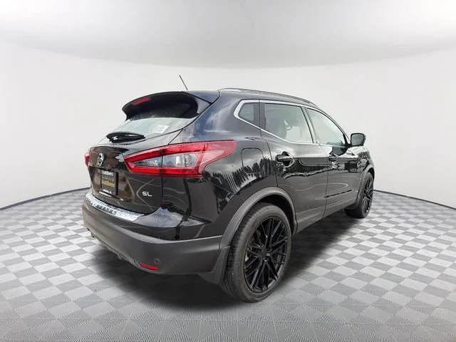 Used 2022 Black Nissan SL FWD Xtronic CVT image 5