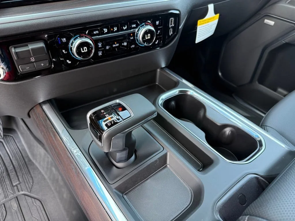 New 2026 Onyx Black GMC SLT image 26