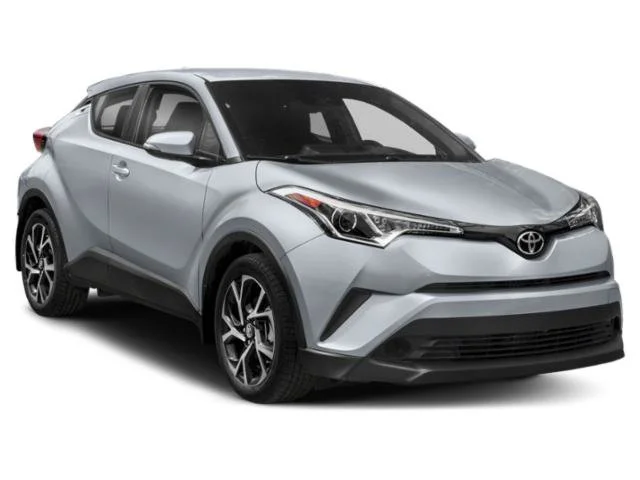 Used 2018 Pearl Toyota XLE Premium image 6