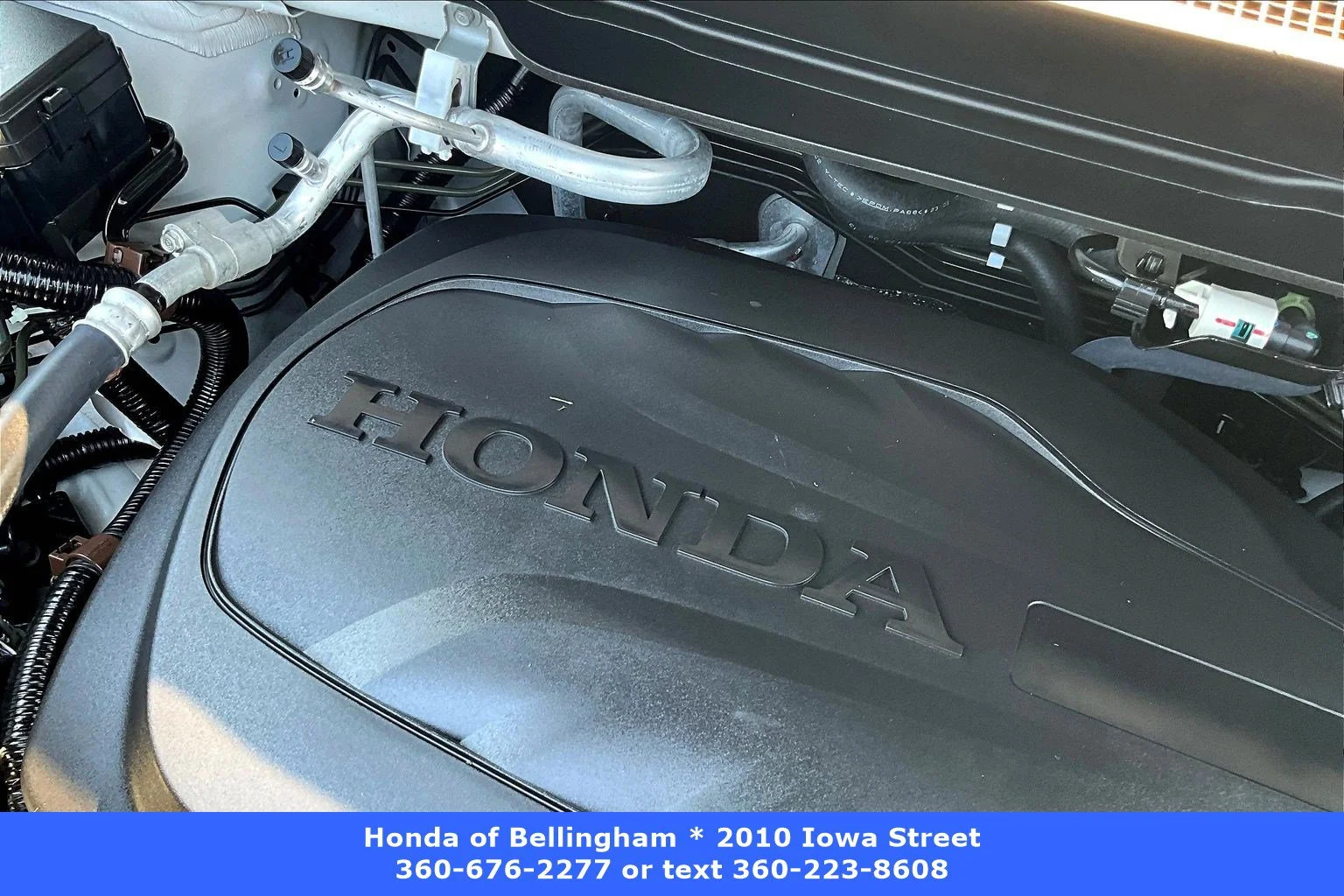 Used 2023 Platinum White Pearl Honda EX-L image 28