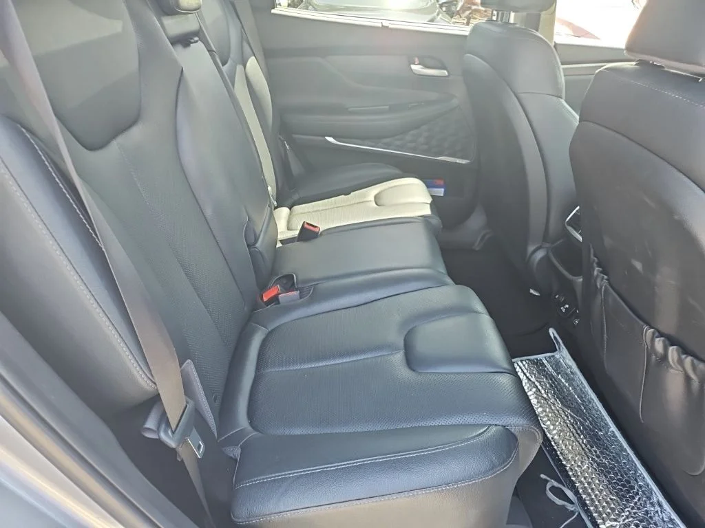 Used 2020 Silver Hyundai Limited image 17