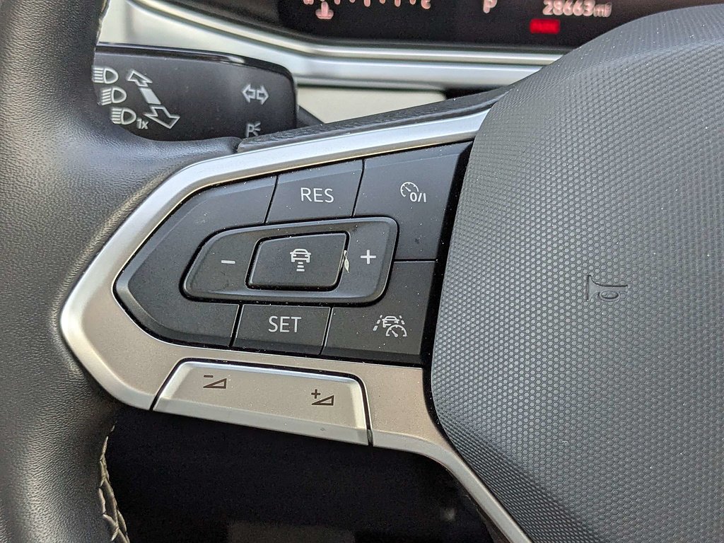 2025 Volkswagen Taos SE - Photo 28