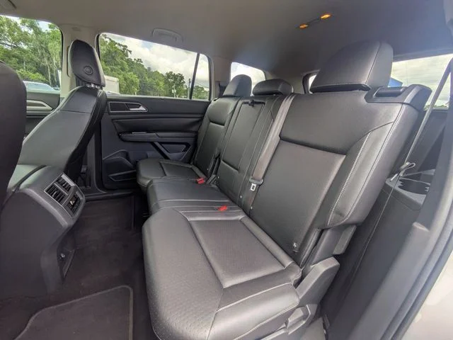Certified Used 2019 Silver Volkswagen 3.6L V6 SE image 13