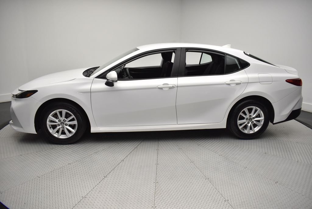 Used 2025 White Toyota LE image 8