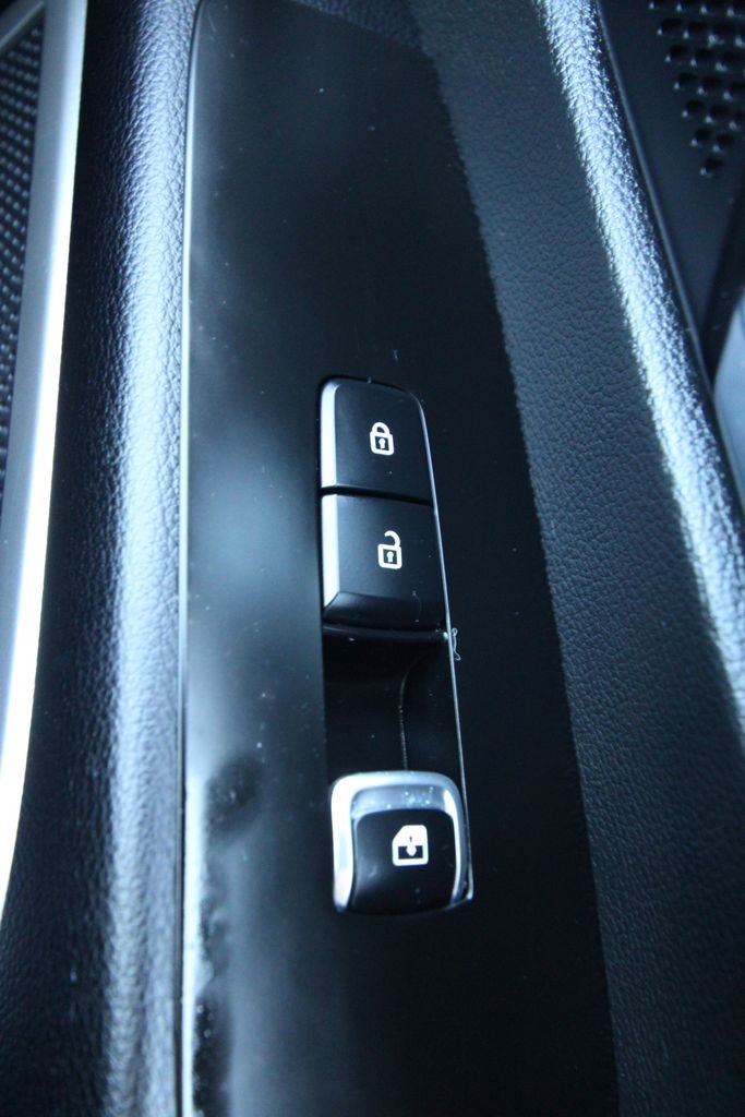 Used 2020 Purple Kia EX image 26