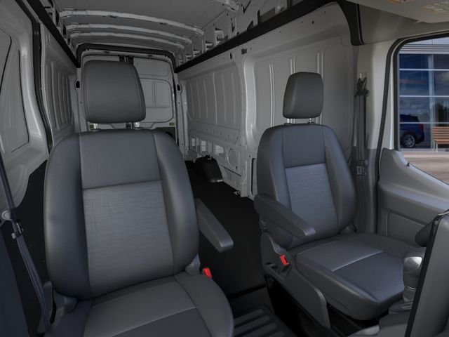 New 2026 Oxford White Ford Base image 10
