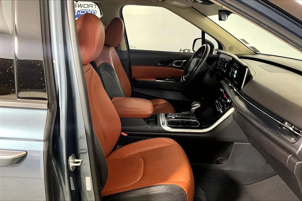 Certified Used 2023 Astra Blue Kia SX Prestige image 6