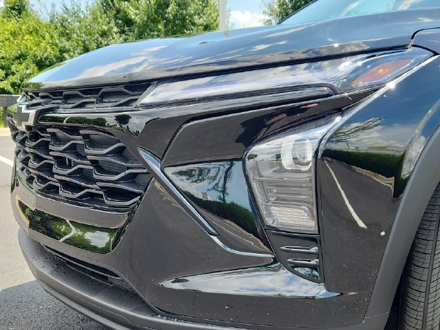 2026 Chevrolet Trax LT - Photo 10