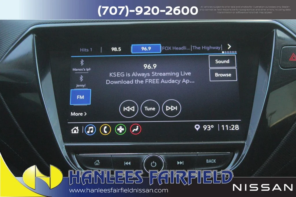 Used 2023 White Chevrolet LT image 23