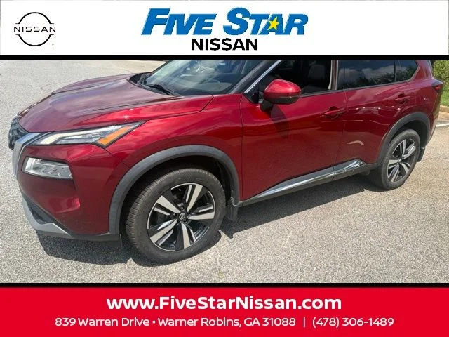 Used 2021 Red Nissan SL image 17