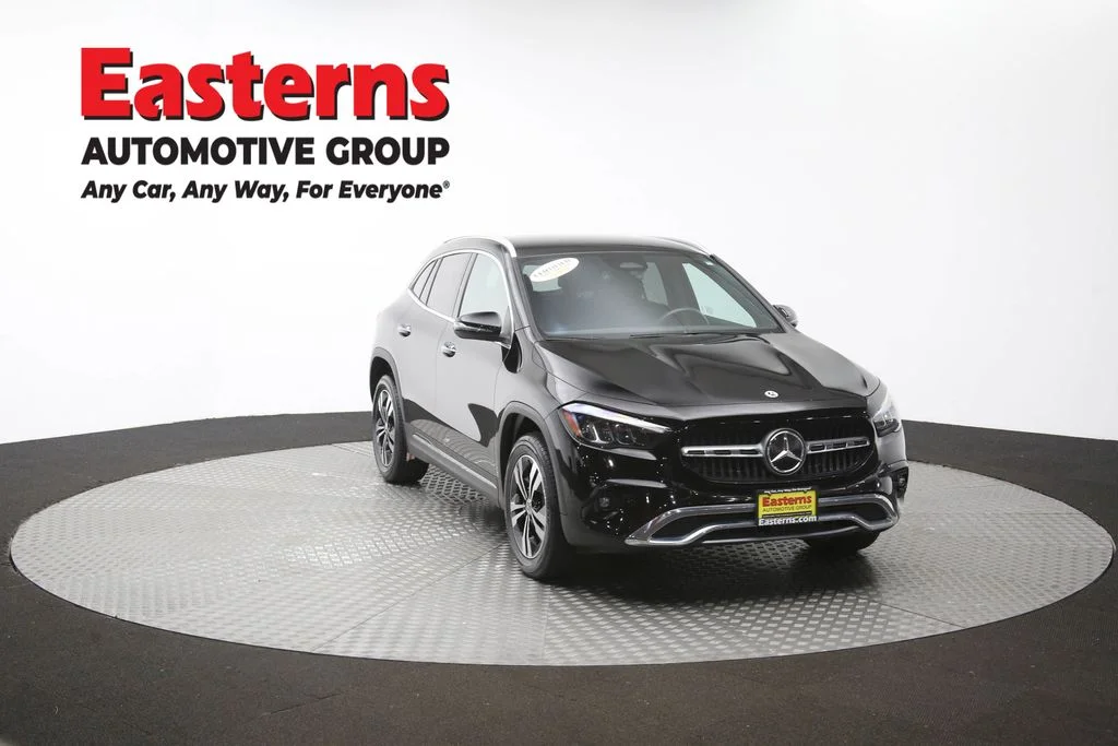 Used 2025 Black Mercedes-Benz GLA 250 image 50