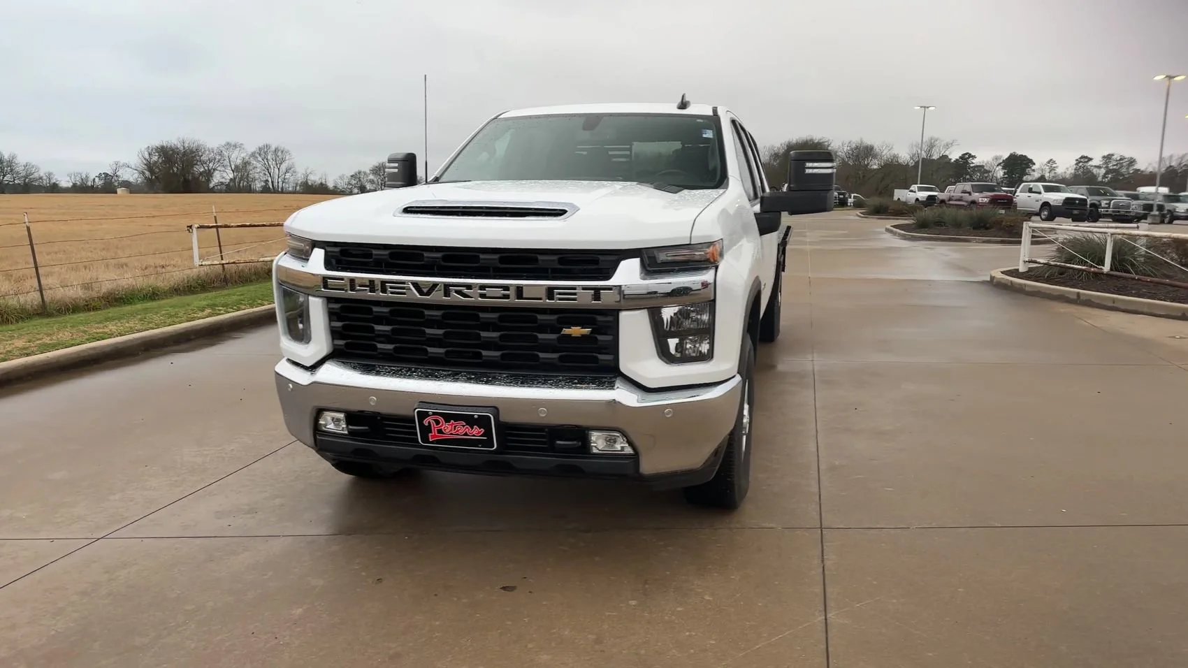 Used 2022 Summit White Chevrolet LT image 3