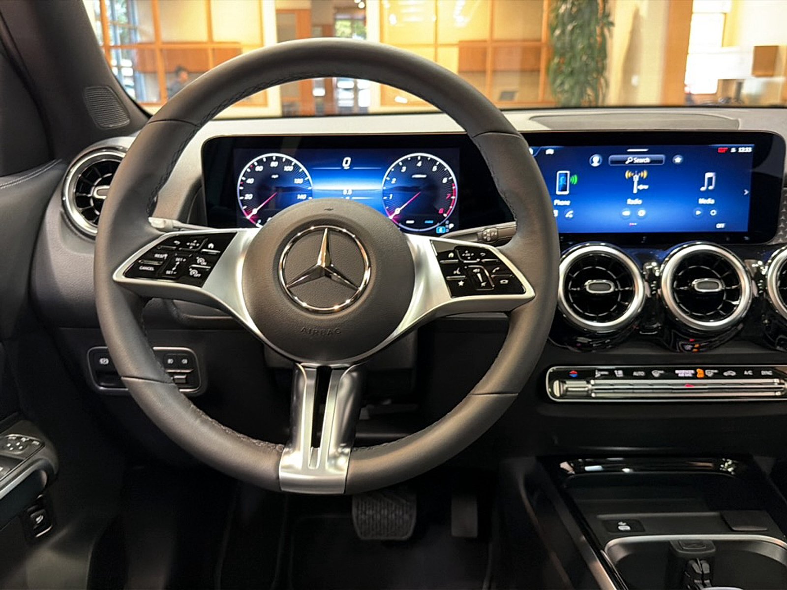 Used 2026 Cirrus Silver Metallic Mercedes-Benz  image 15