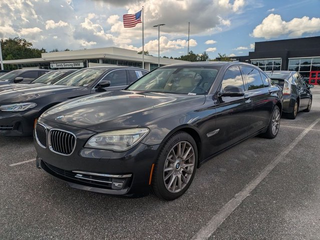 2015 BMW 750Li 750Li
