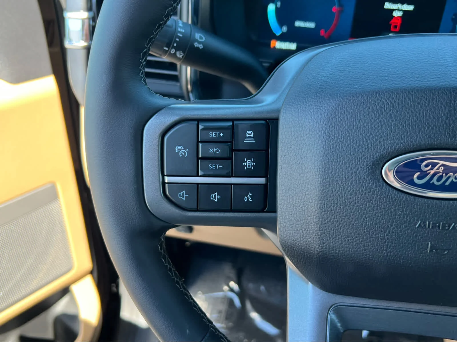 New 2026 Agate Black Metallic Ford F-350® Lariat® image 34