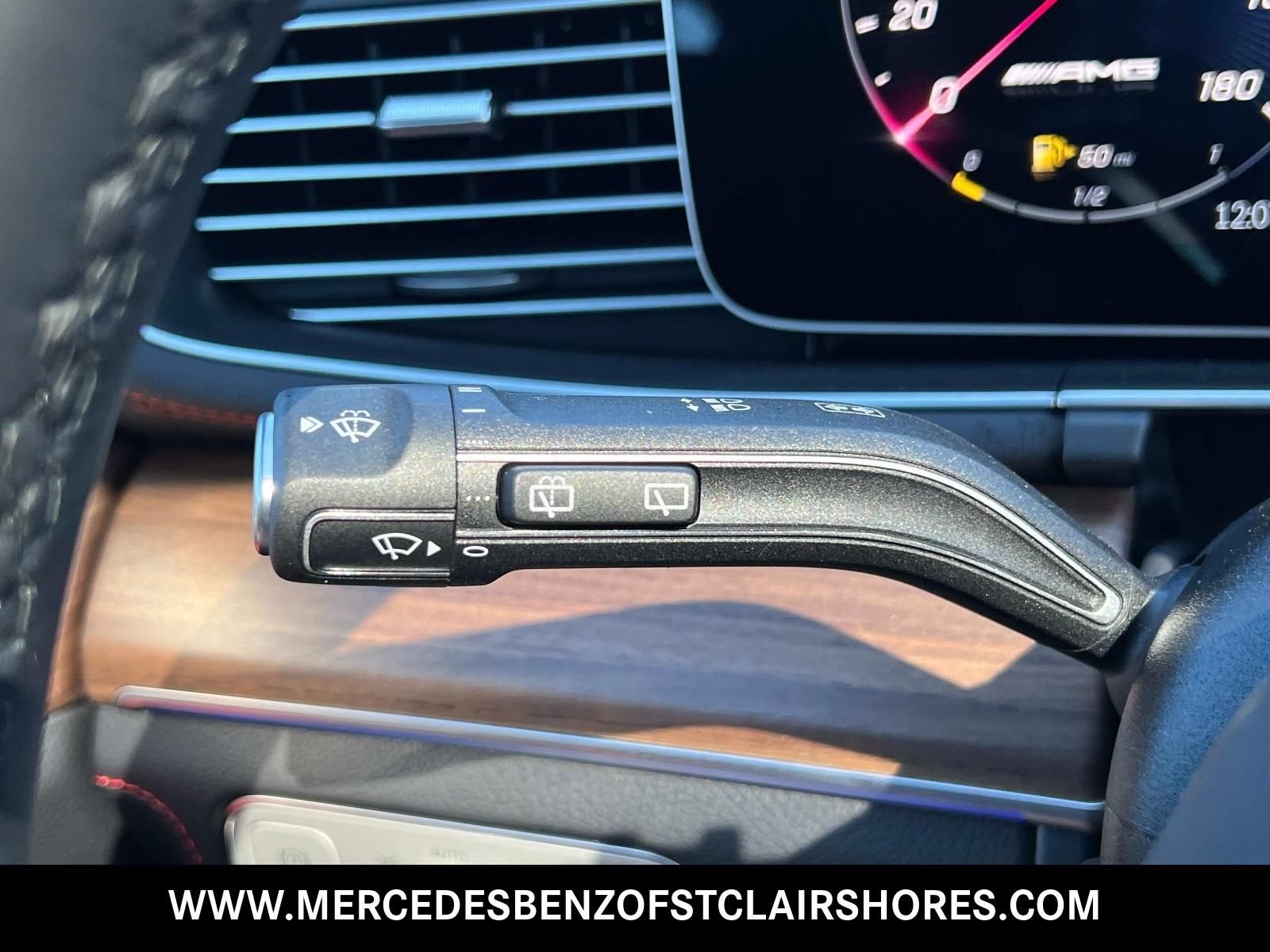 2026 Mercedes-Benz GLE AMG GLE 53 - Photo 32