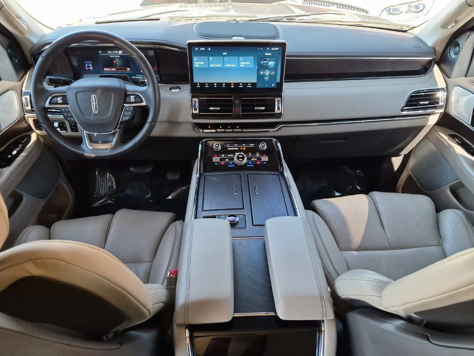Used 2023 Blue Lincoln Reserve image 23